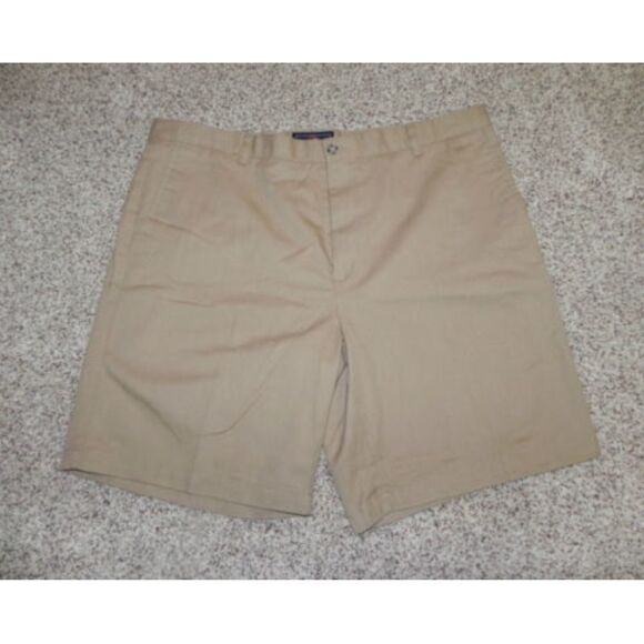 Chase Edward Shorts Size 42 Tan NWOT - Picture 1 of 2